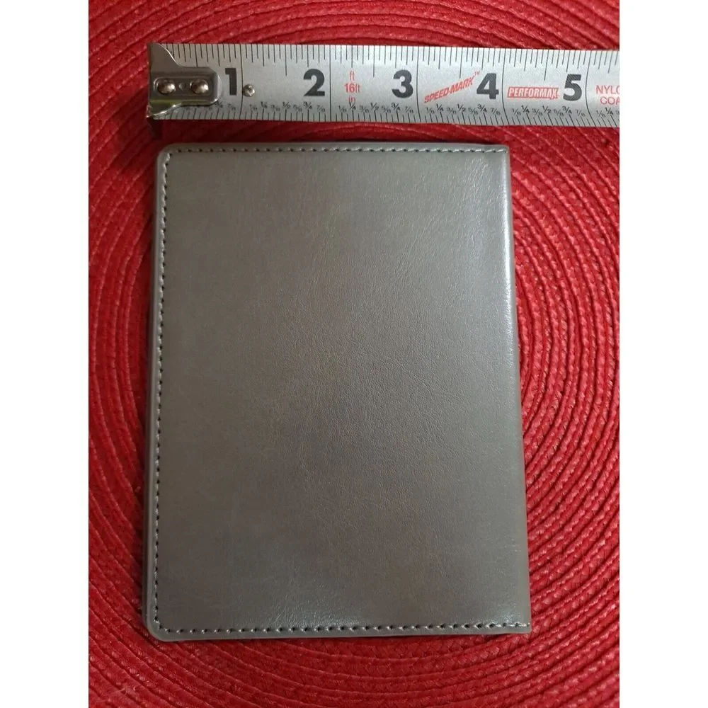 Yunfly Minimalist Silver‎ Passport/Vaccine card Holder